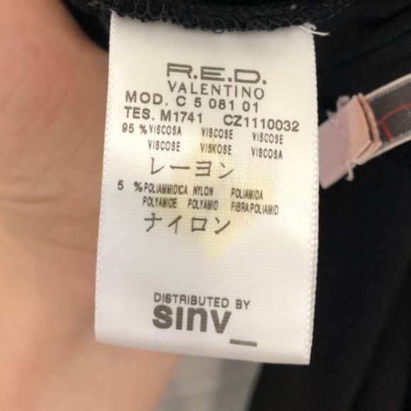 VALENTINO Red sequin halter dress - Picture 4 of 7